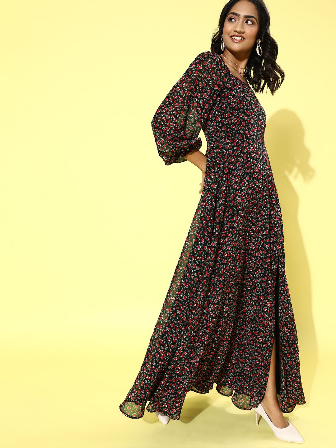 Berrylush Black & Red Floral Crepe Maxi Dress