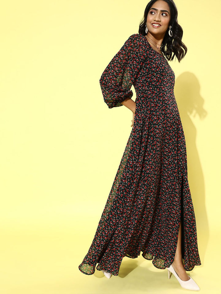 Berrylush Black & Red Floral Crepe Maxi Dress