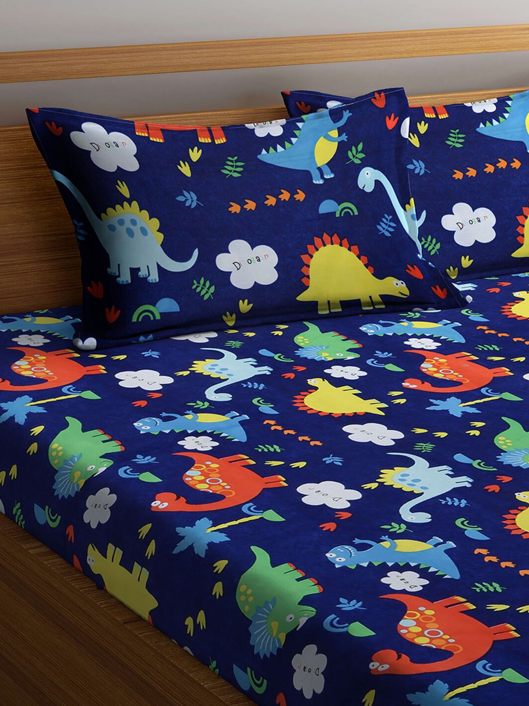 KLOTTHE Navy Blue & Yellow Graphic 300 TC King Bedsheet with 2 Pillow Covers
