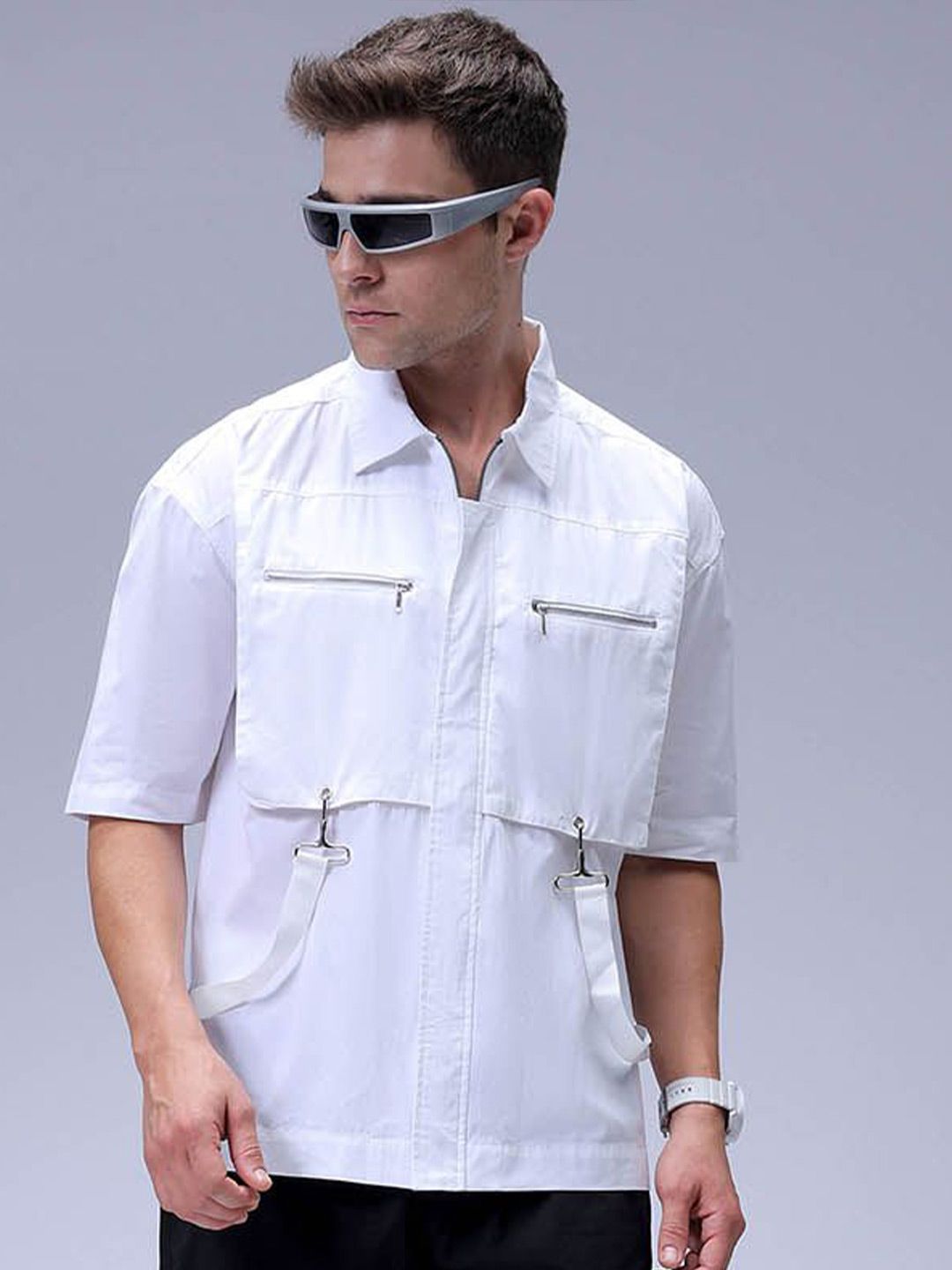 The Indian Garage Co Men Boxy Fit Spread Collar Solid Cotton Casual Shirt