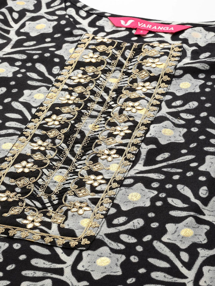 Varanga Women Black & Grey Floral Printed Zardozi Kurta