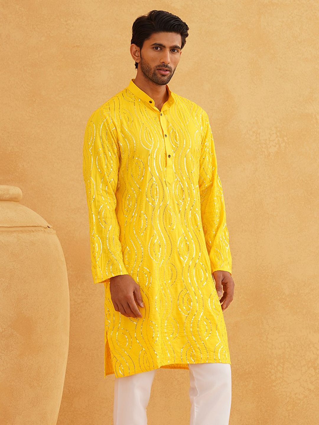 SOJANYA Motif Etnik Sulam Kurta Kapas Tulen Berlabuci