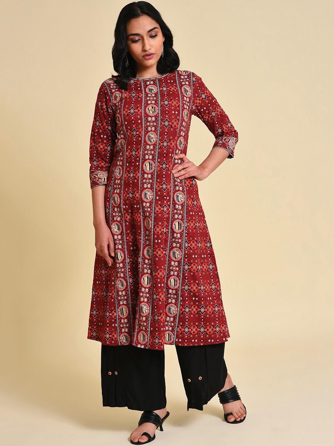 W Boat Neck Ethnic Motifs Printed Sequins Pure Cotton Straight Kurta