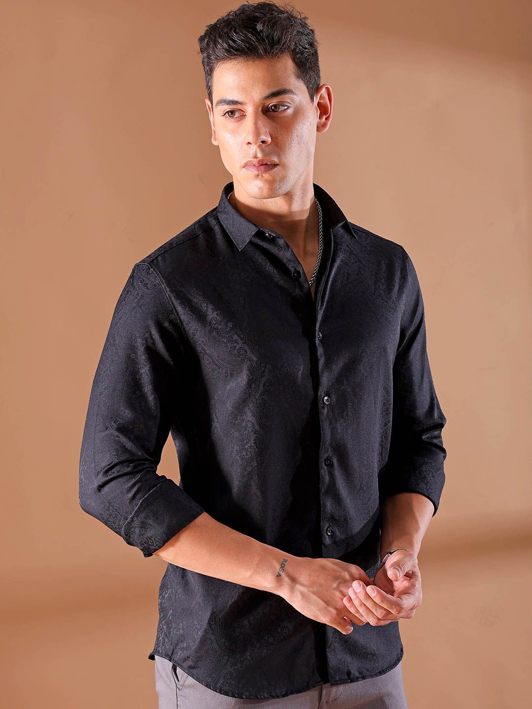 The Indian Garage Co Men Slim Fit Opaque Party Shirt