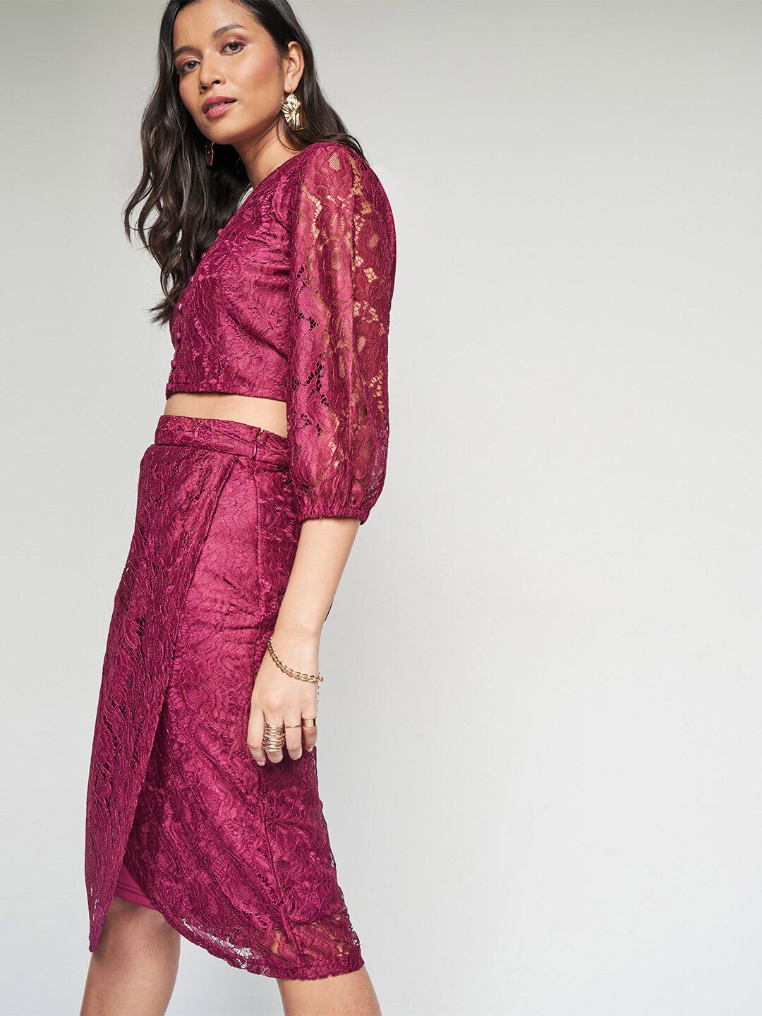 AND Self Design V-Neck Top & Skirt
