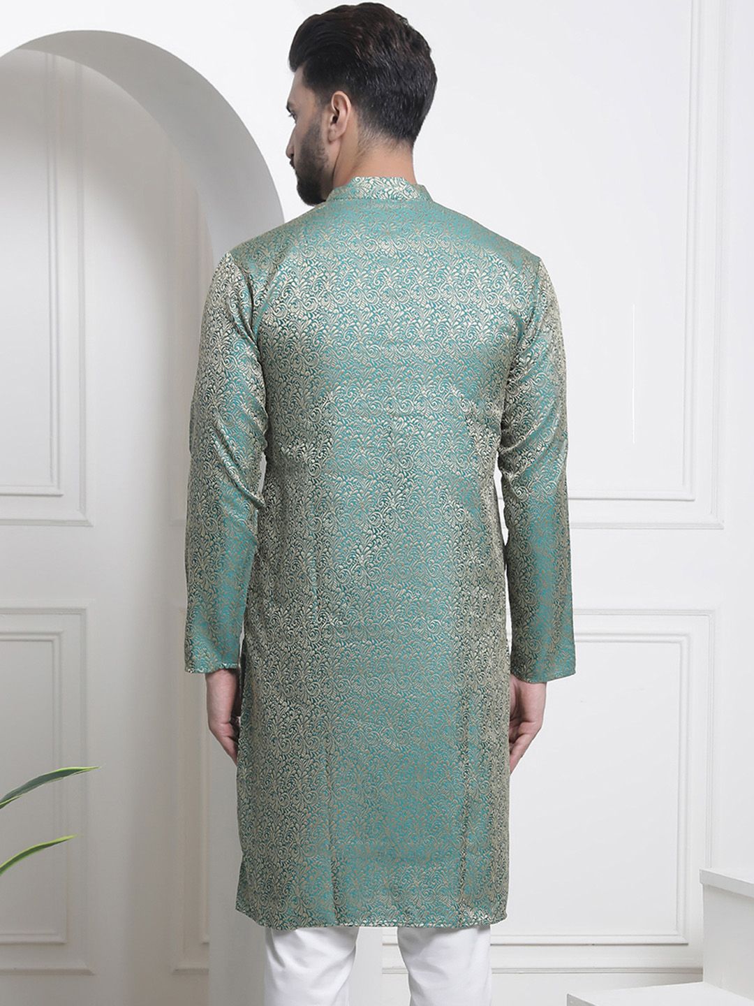 SOJANYA Men Ethnic Motifs Jacquard Silk Cotton Kurta