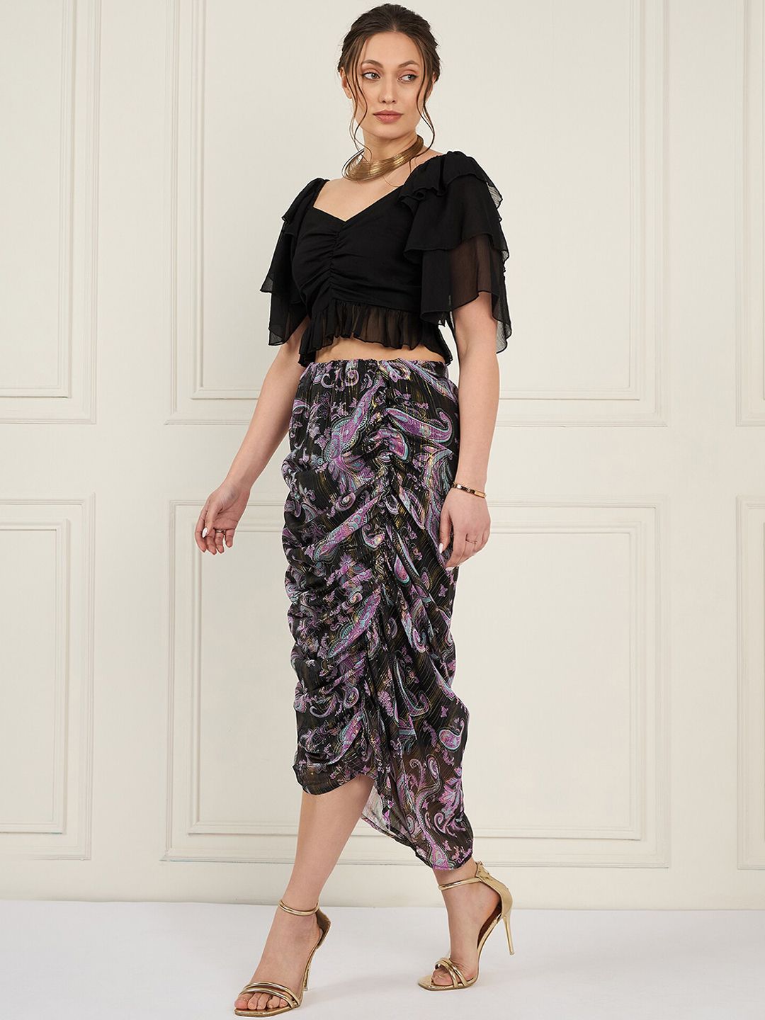 Antheaa Sweetheart Neck Crop Top With Printed Ruched Skirt