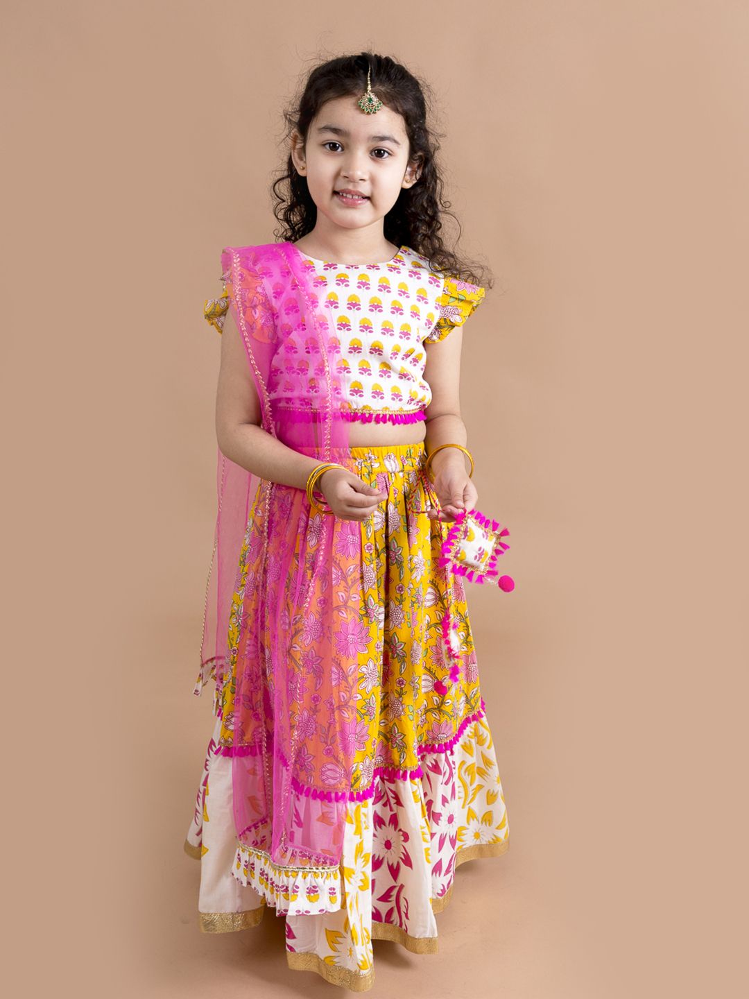 pspeaches Girls Yellow & Pink Printed Ready to Wear Lehenga & Blouse With Dupatta