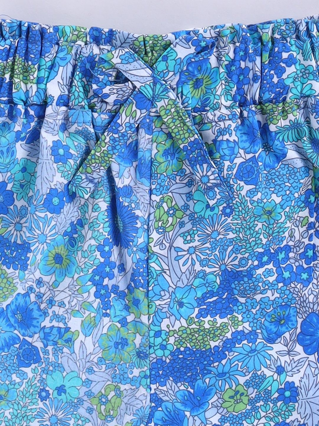 Moms Love Infant Girls Cotton Floral Print Top with Shorts