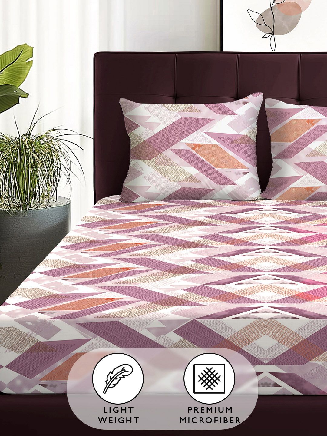 Story@home Arena Pink & White Geometric Printed 180 TC Queen Bedsheet & 2 Pillow Covers