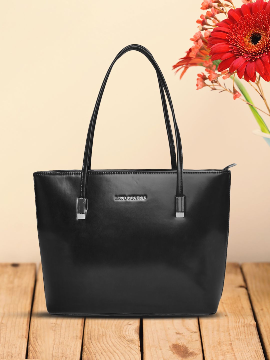 Lino Perros Black Glossy Shoulder Bag