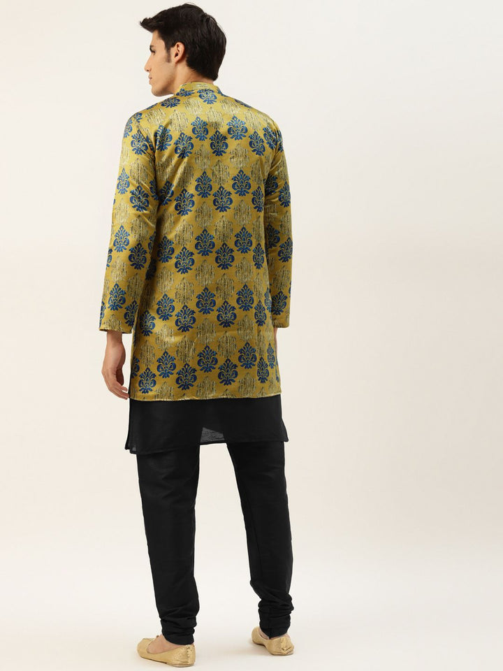 SOJANYA Men Black Solid Kurta Set With Printed Jacket