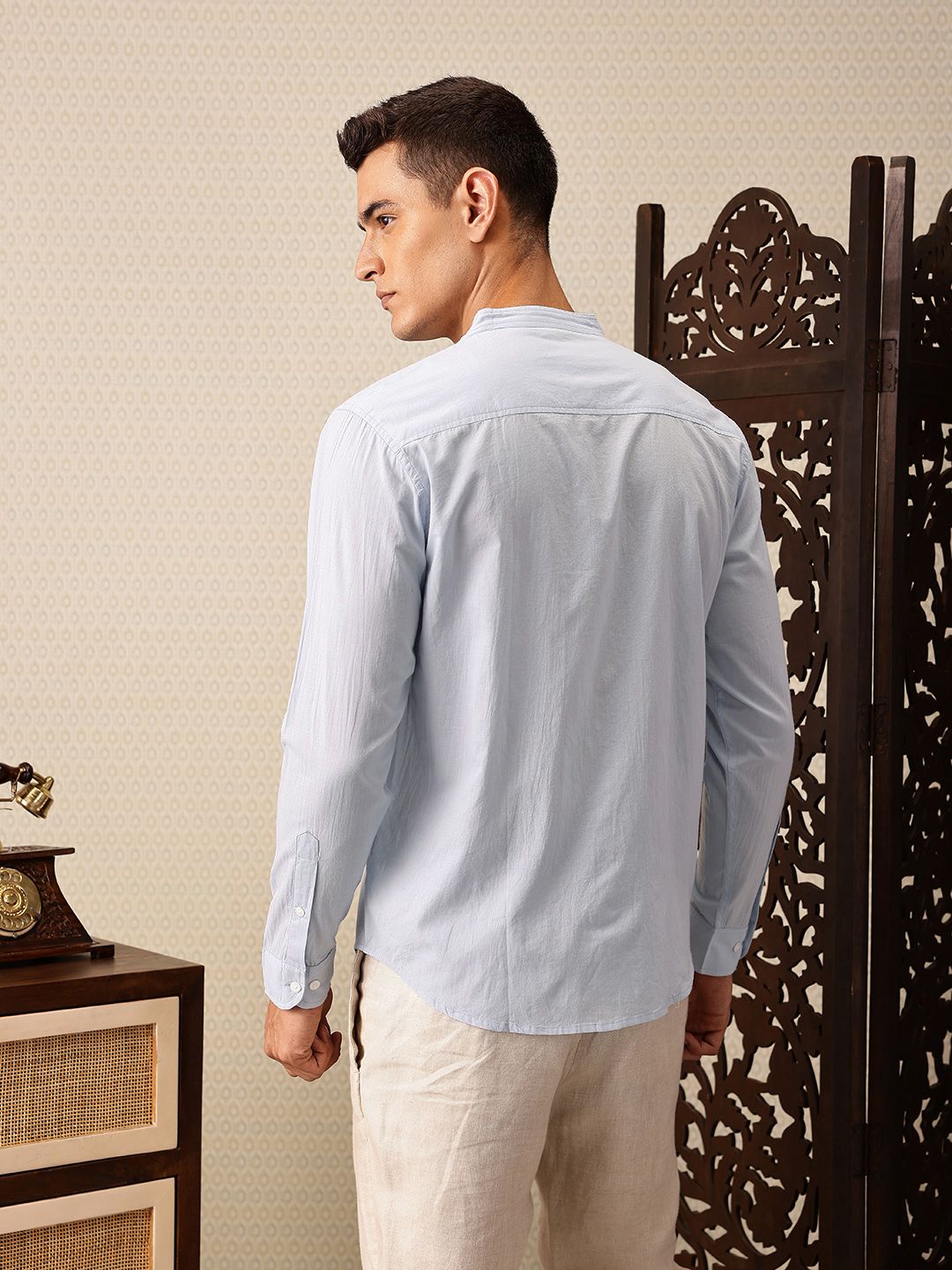 House of Pataudi Floral Embroidered Band Collar Pure Cotton Jashn Shirt