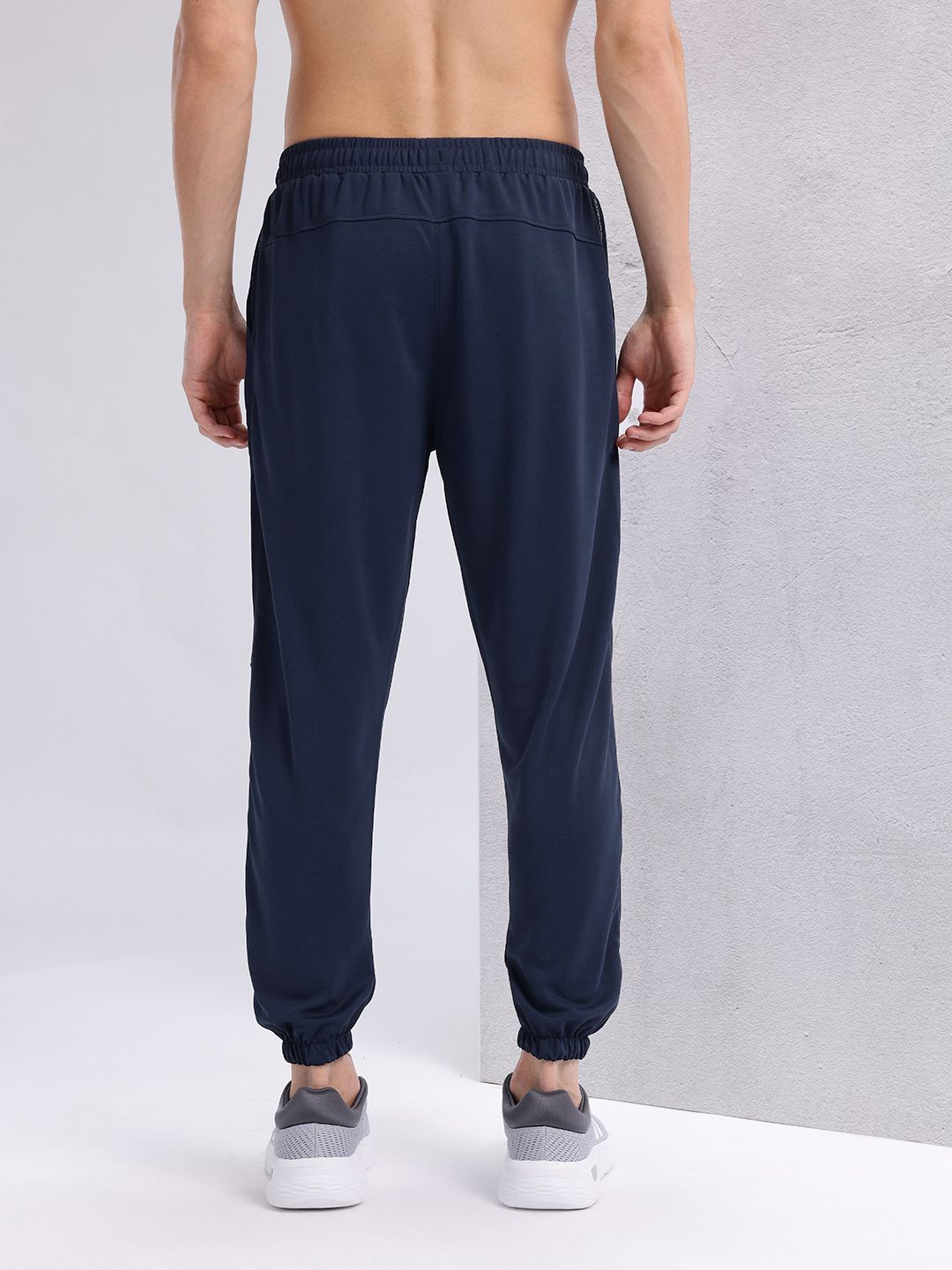 HRX by Hrithik Roshan Men Rapid-Dry Cargo Style Training Joggers