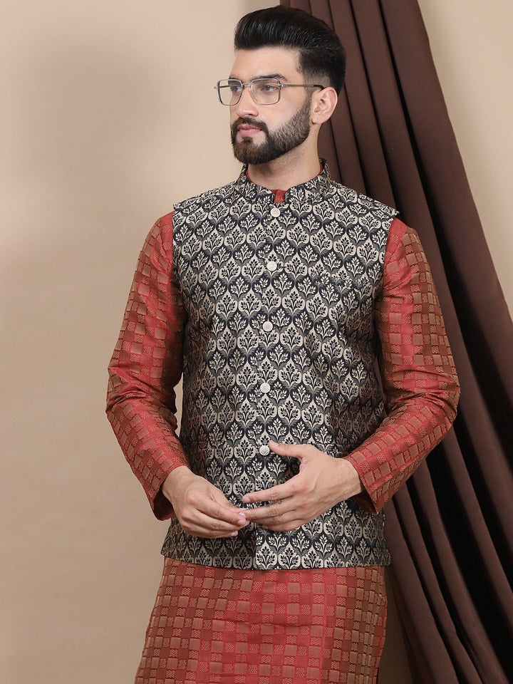 Anouk Geometric Woven Design Kurta Lurus Biasa Dengan Jaket Churidar & Nehru