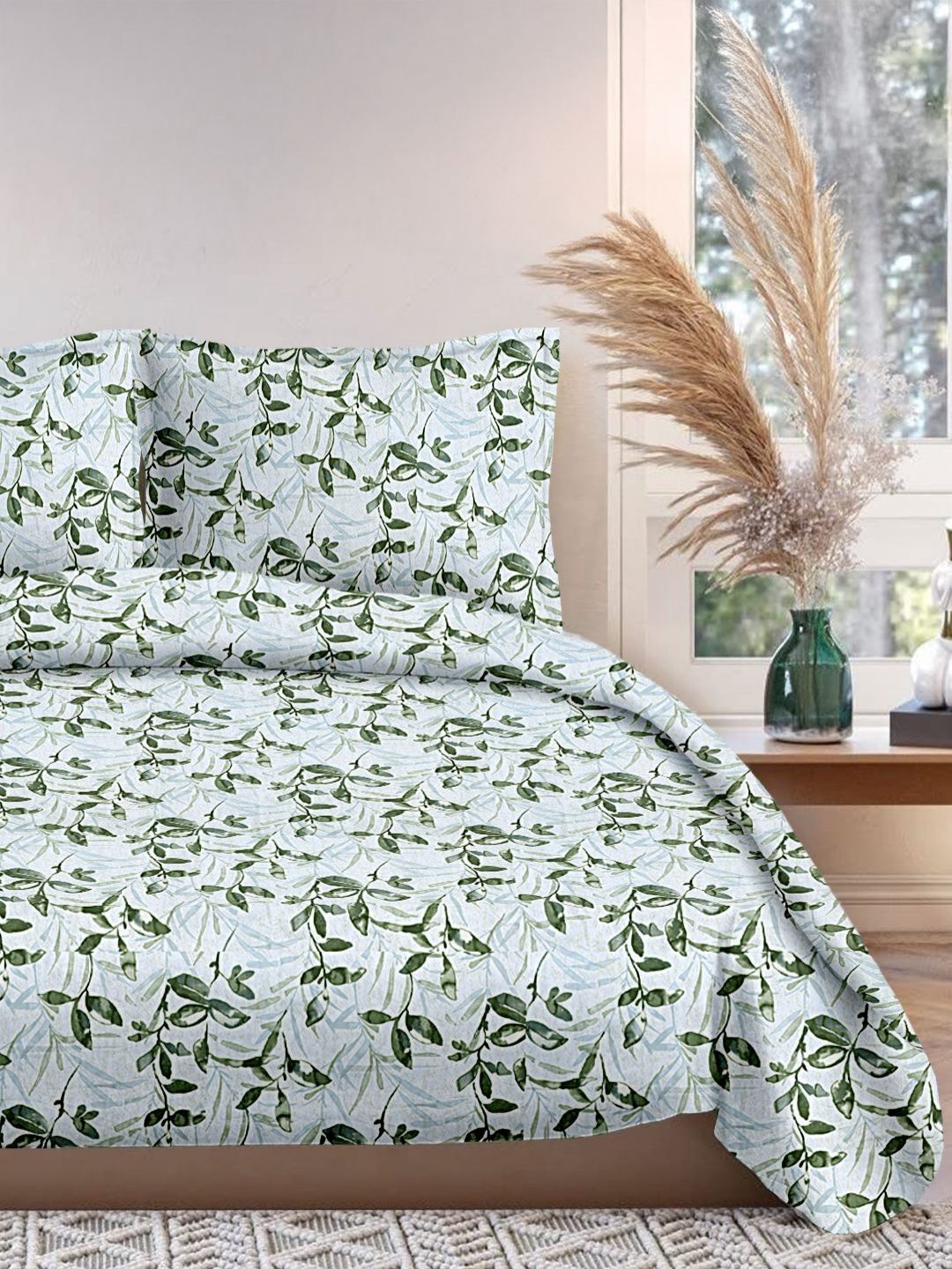 Cortina Glazed Cotton Green Floral 140 TC King Bedsheet with 2 Pillow Covers