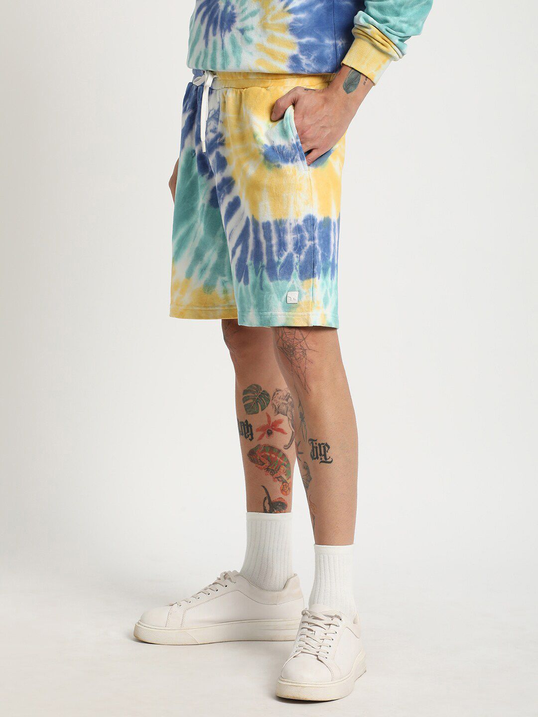 THE BEAR HOUSE Men Tie and Dye Pure Cotton Shorts