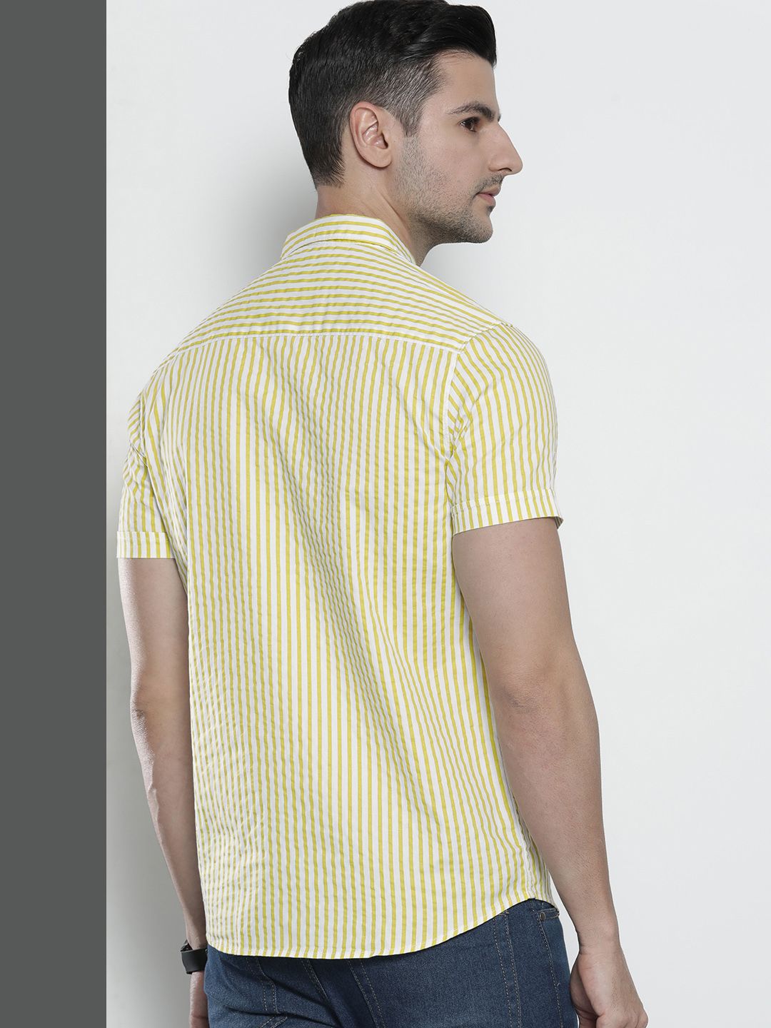 The Indian Garage Co Men Green Comfort Striped Cotton Casual Shirt