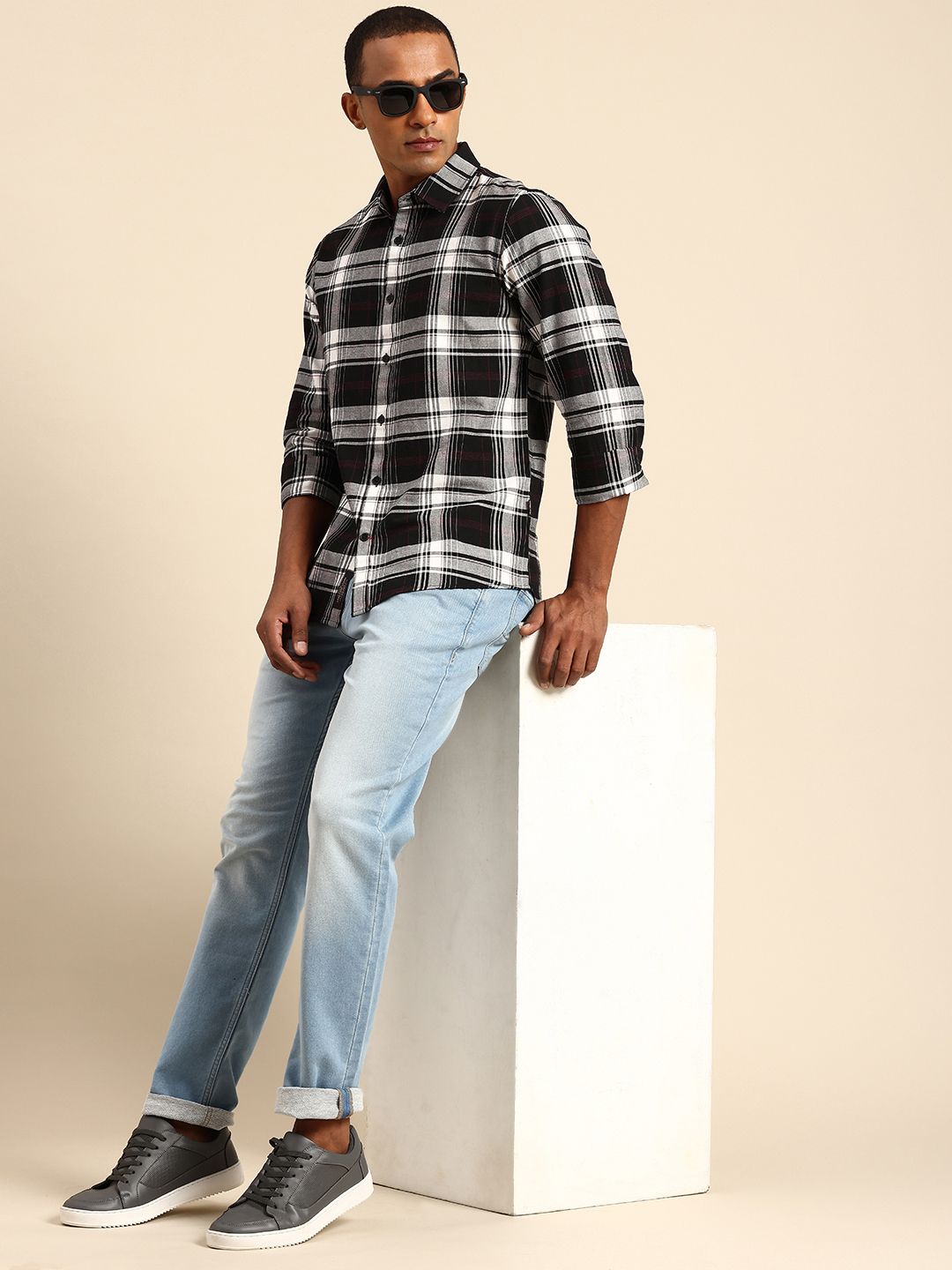 Being Human Slim Fit Opaque Pure Cotton Checked Casual Shirt