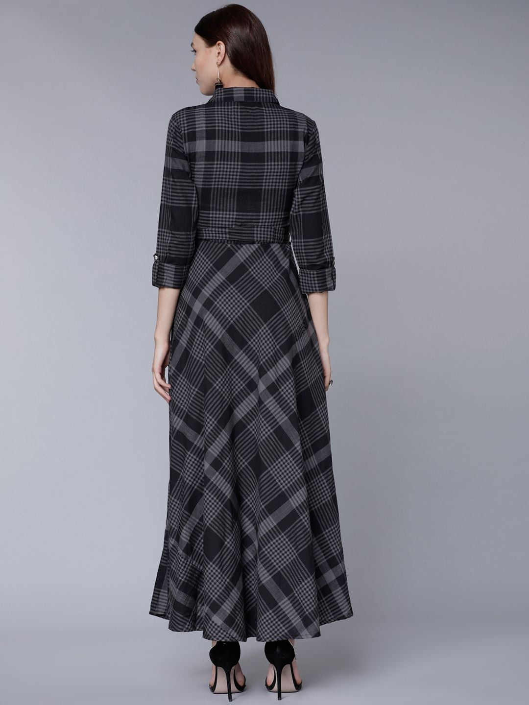 Vishudh Women Black Printed Shirt Maxi Dress