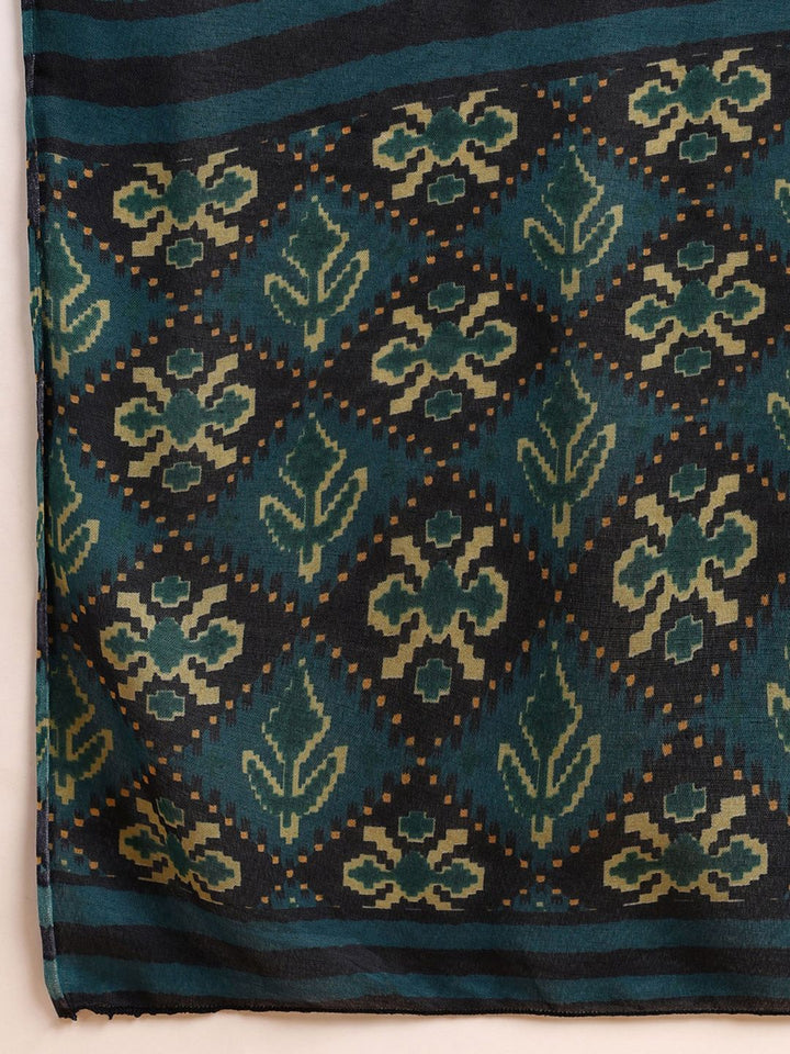 KALINI Ethnic Motifs Printed Kurta & Trousers With Dupatta