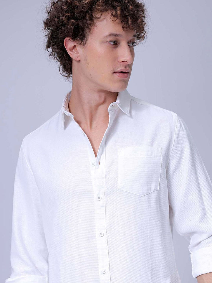 The Indian Garage Co Men Regular Fit Solid Resortwear Shirt