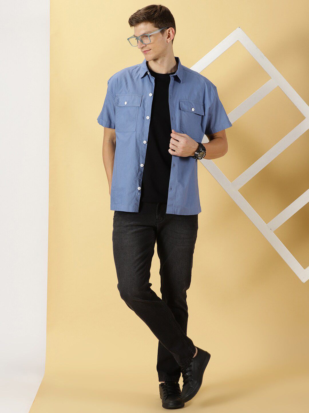Thomas Scott Smart Spread Collar Short Sleeves Cotton Boxy Casual Shirt