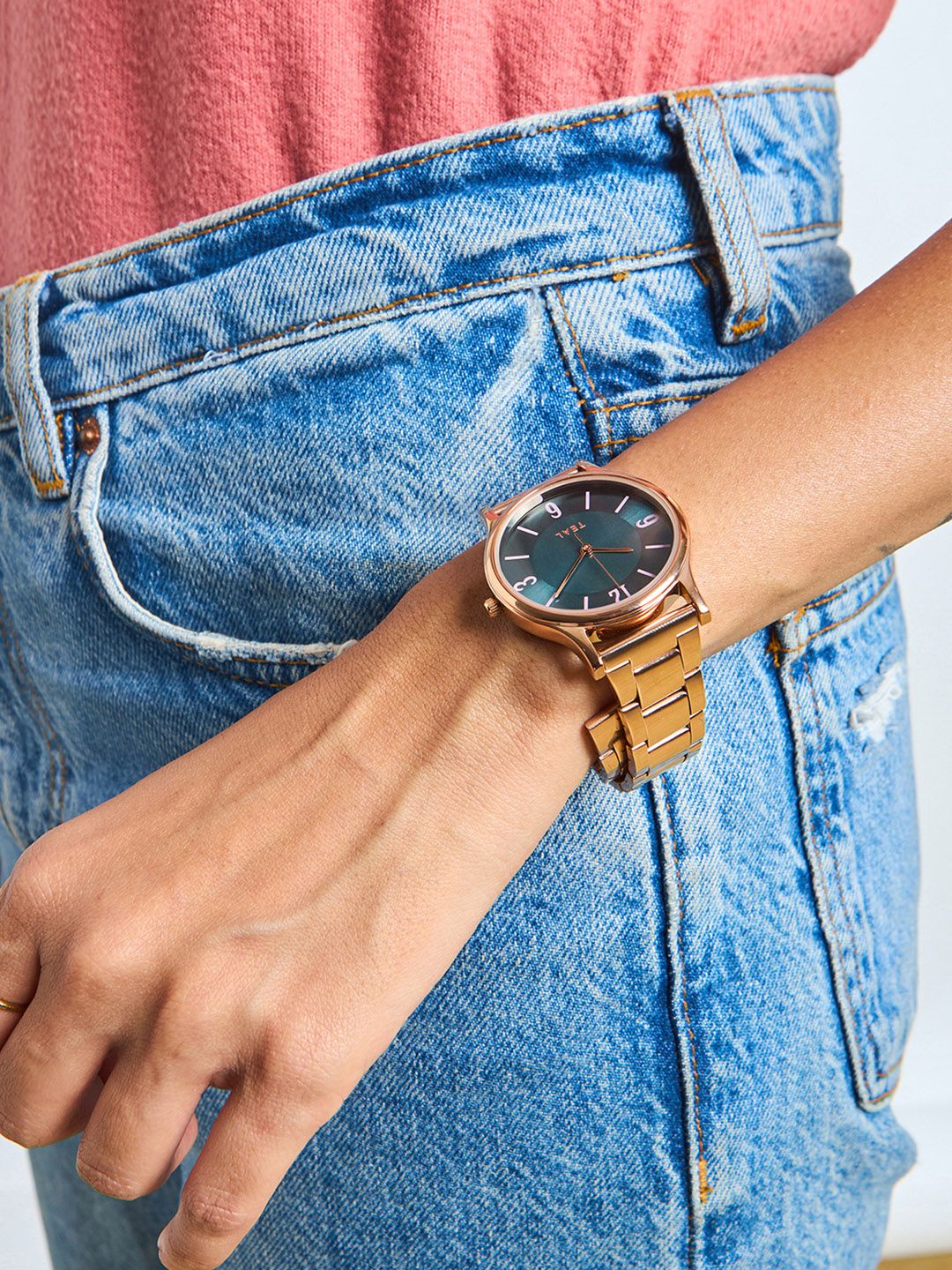 Teal oleh Chumbak Women Blue Brass Pola Dail & Rose Gold-Plated Analogue Watch