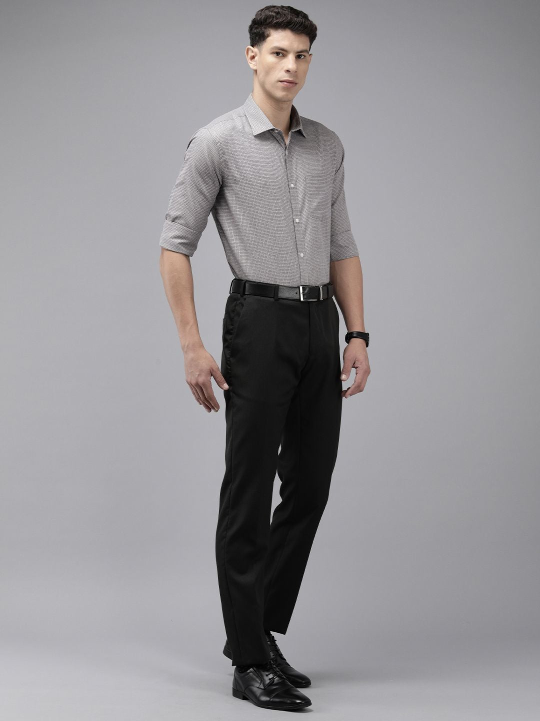 Park Avenue Self Design Slim Fit Textured Formal Shirt