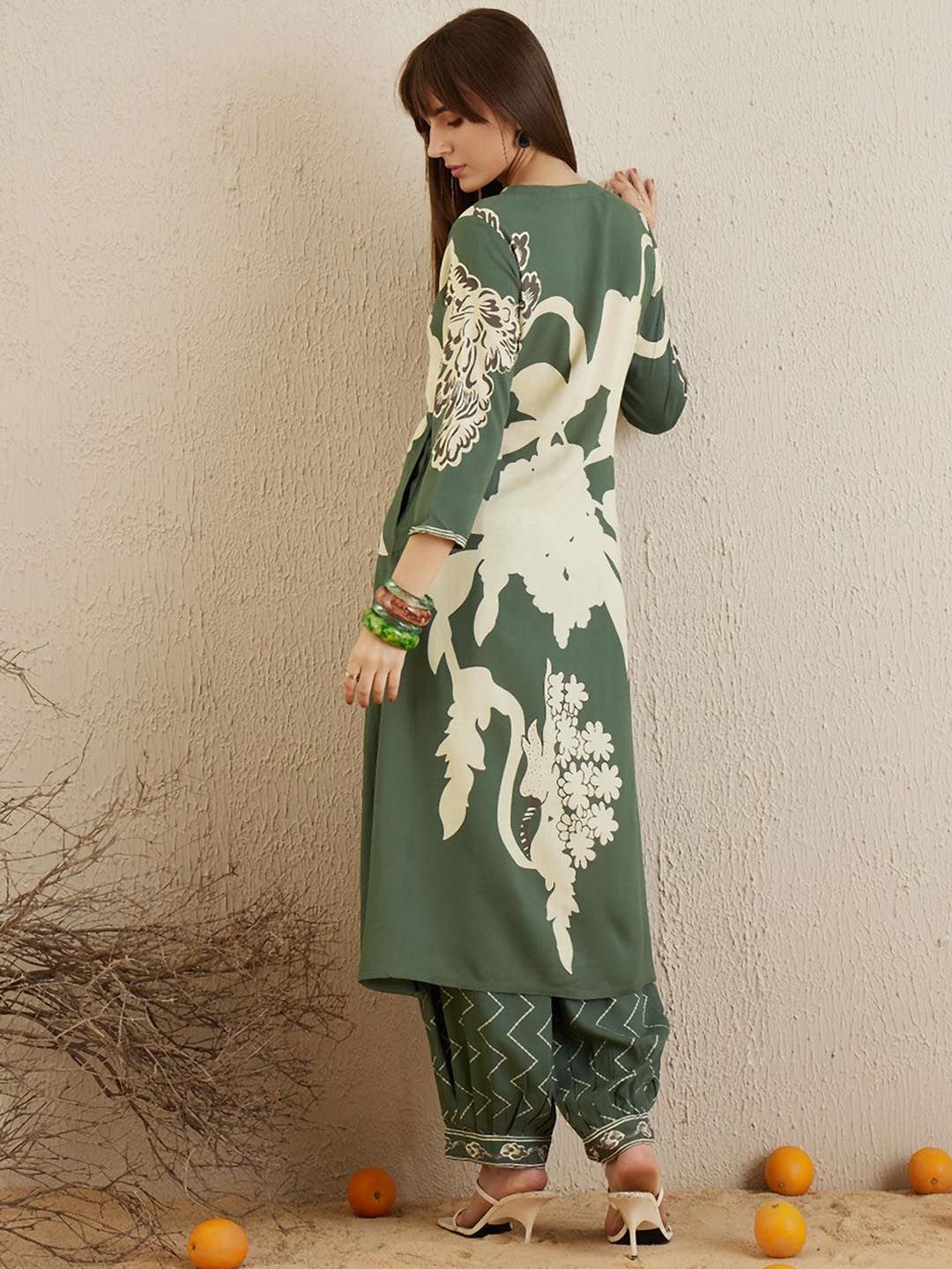 Indo Era Floral Printed V-Neck Sequinned Straight Kurta with Salwar