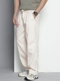 The Indian Garage Co Men Pleated Relaxed Fit Pure Cotton Jeans