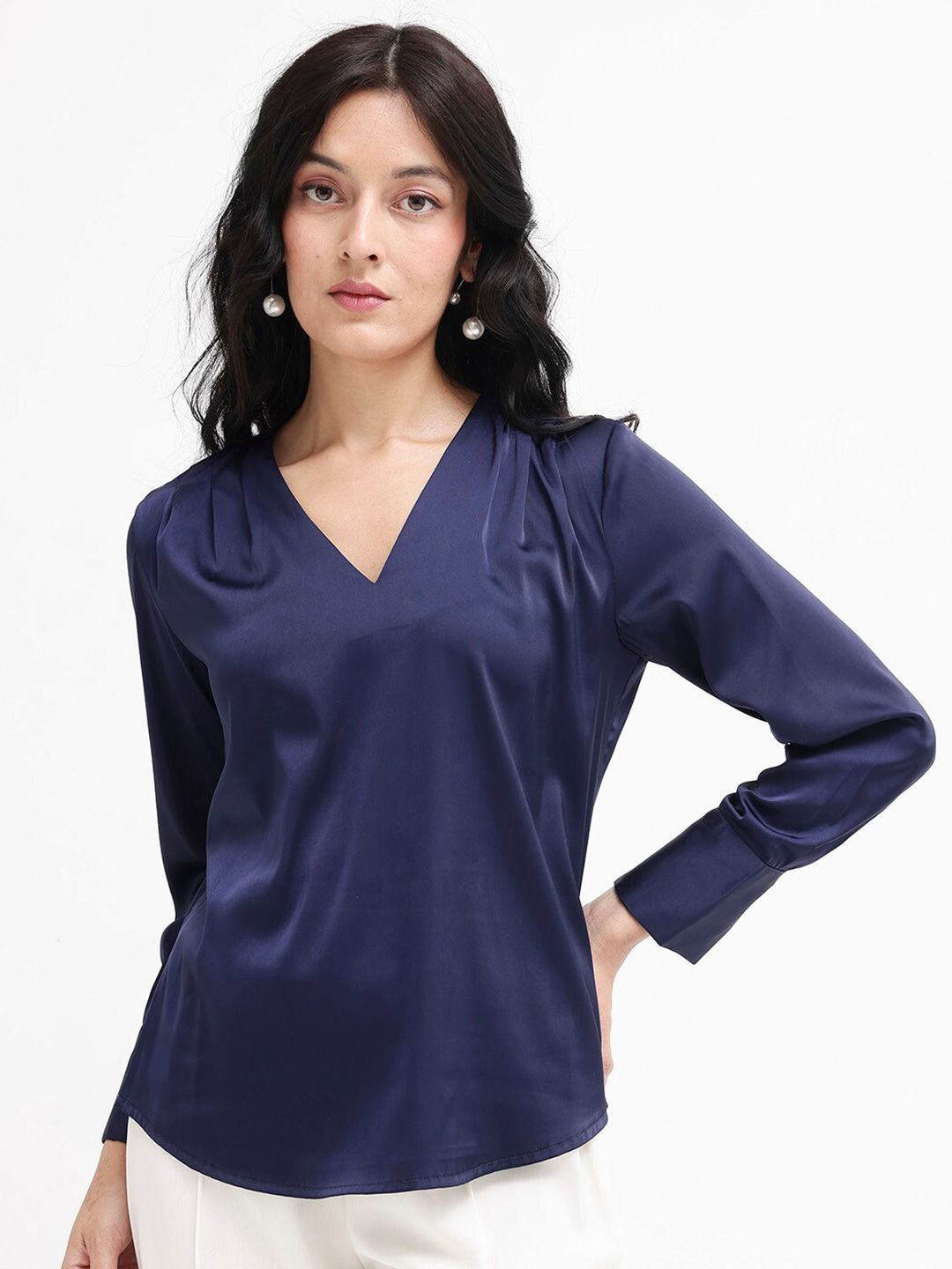 RAREISM V Neck Long Cuffed Sleeves Styled Back Top