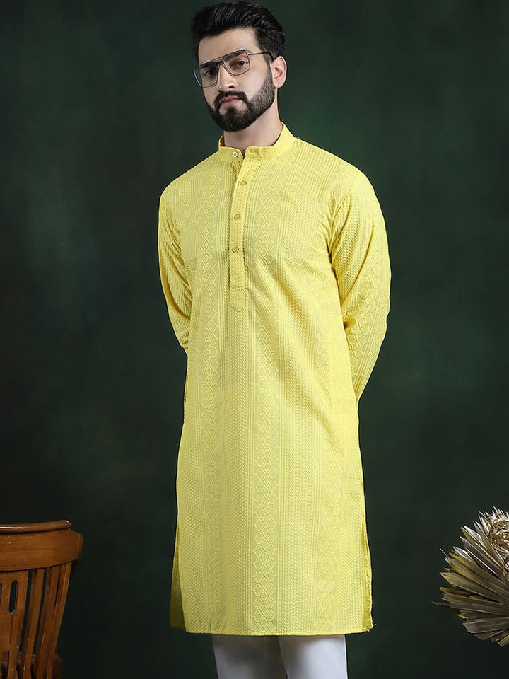 SOJANYA Ethnic Motifs Embroidered Mandarin Collar Thread Work Cotton Straight Kurta