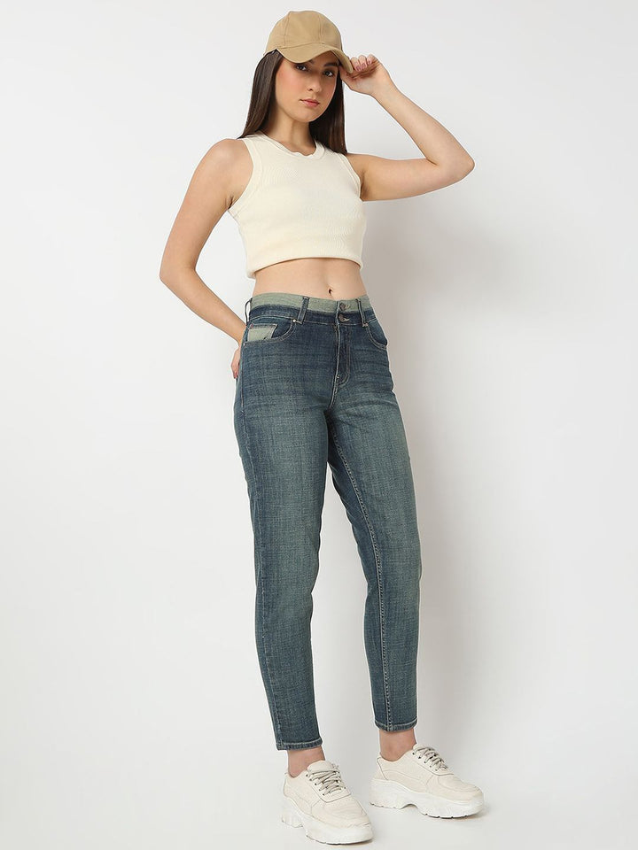 SPYKAR Women Slim Fit Mid-Rise Light Fade Jeans