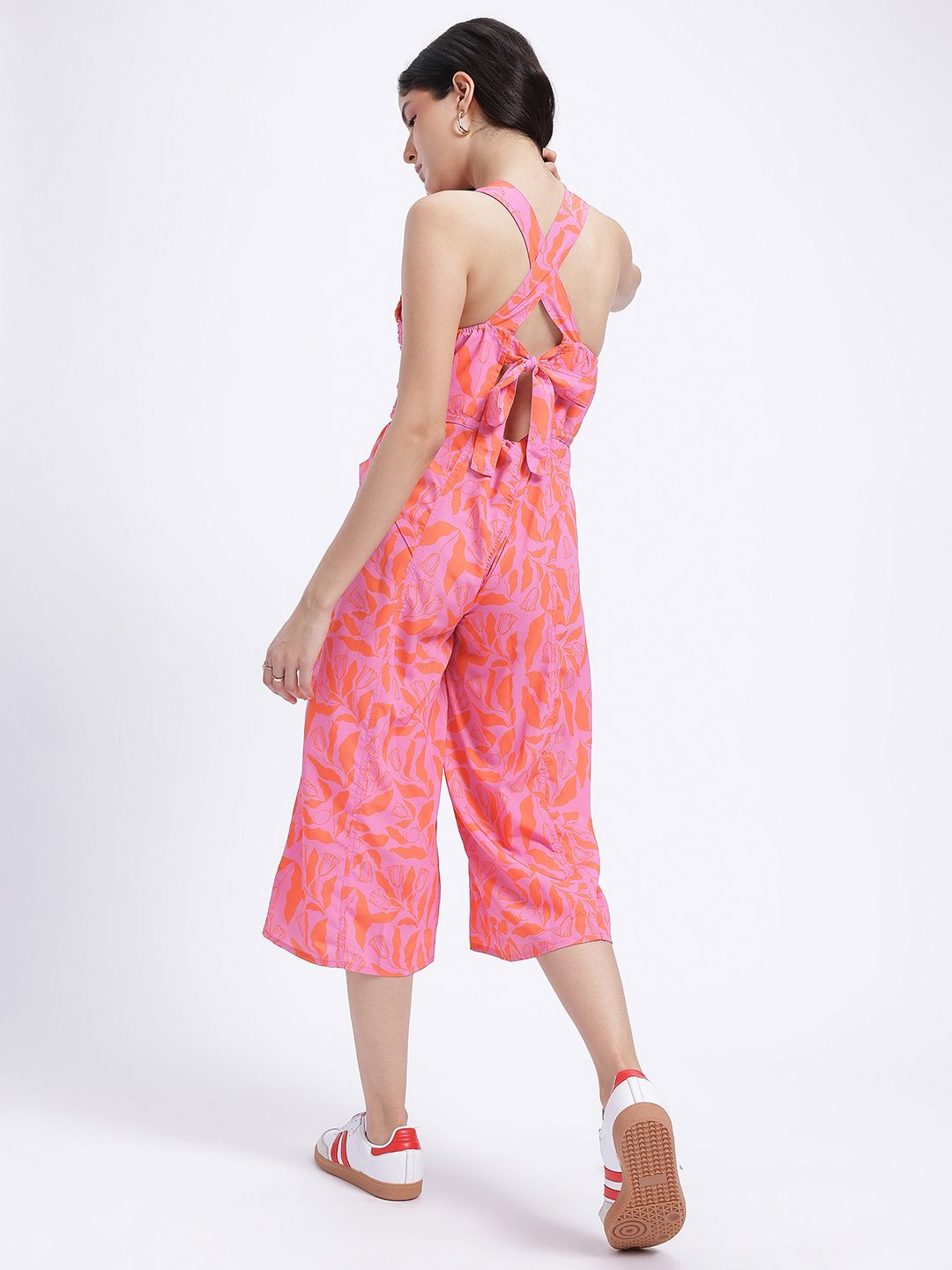 DressBerry Floral Printed Smocked Tie-Up Detail Jumpsuit