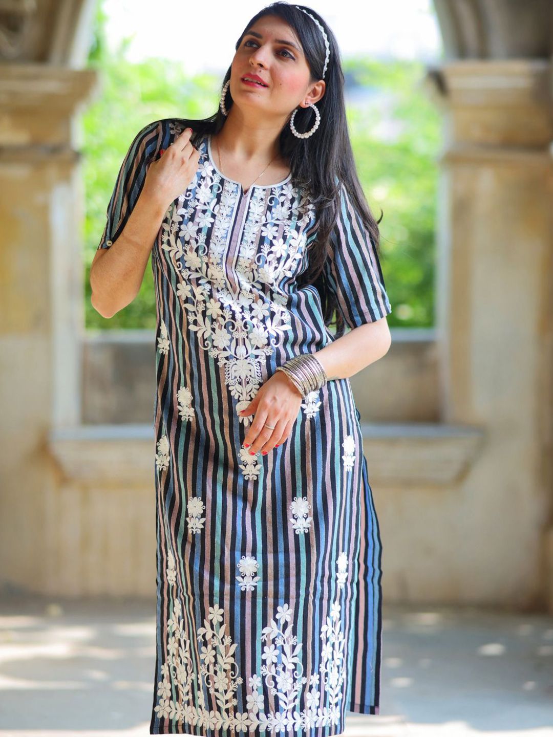 KALINI Women Stripted Chikankari Embroidered Straight Kurti