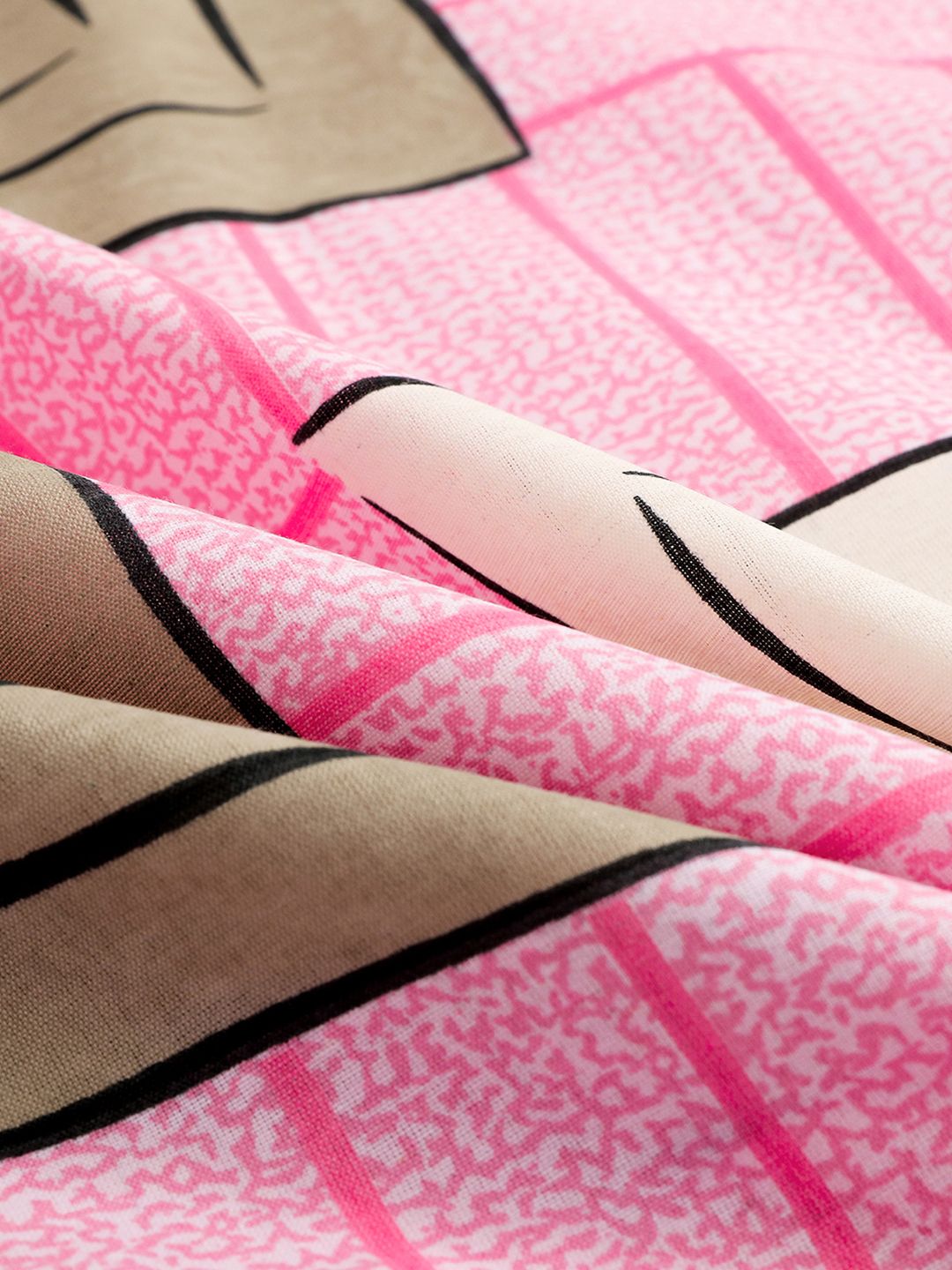 Story@home Maroon Pink Geometric Cotton 144 TC Queen Bedsheet With 2 Pillow Covers