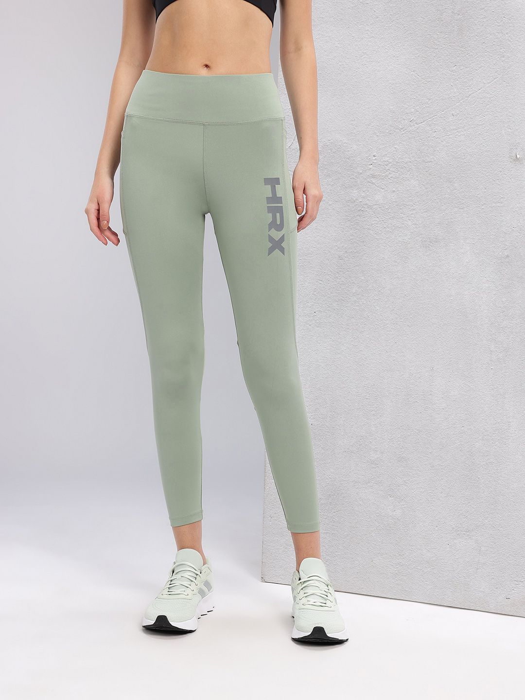 HRX by Hrithik Roshan Women Rapid-Dry Running Cropped Tights