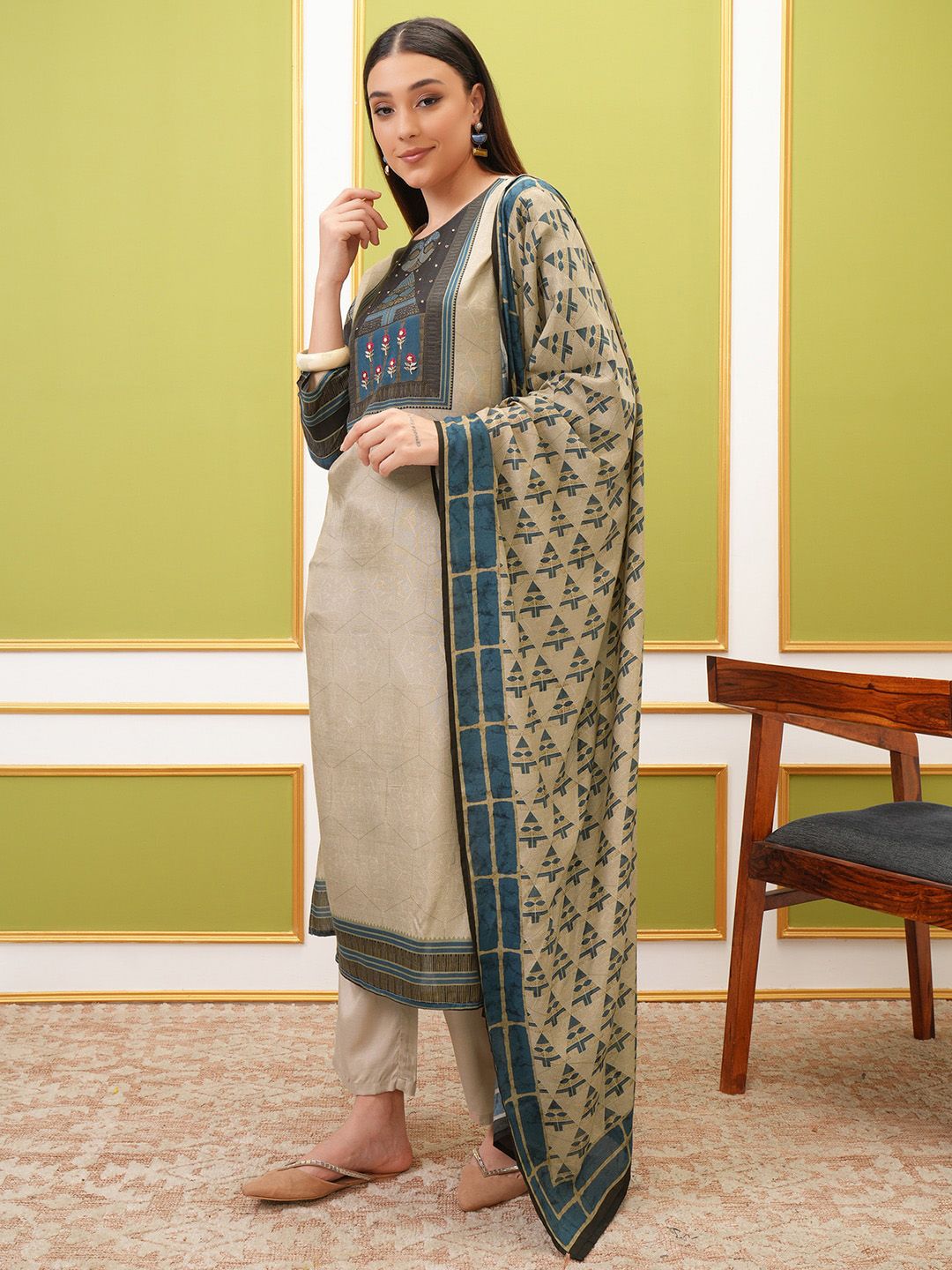 Vishudh Printed Regular Kurta with Trousers & With Dupatta