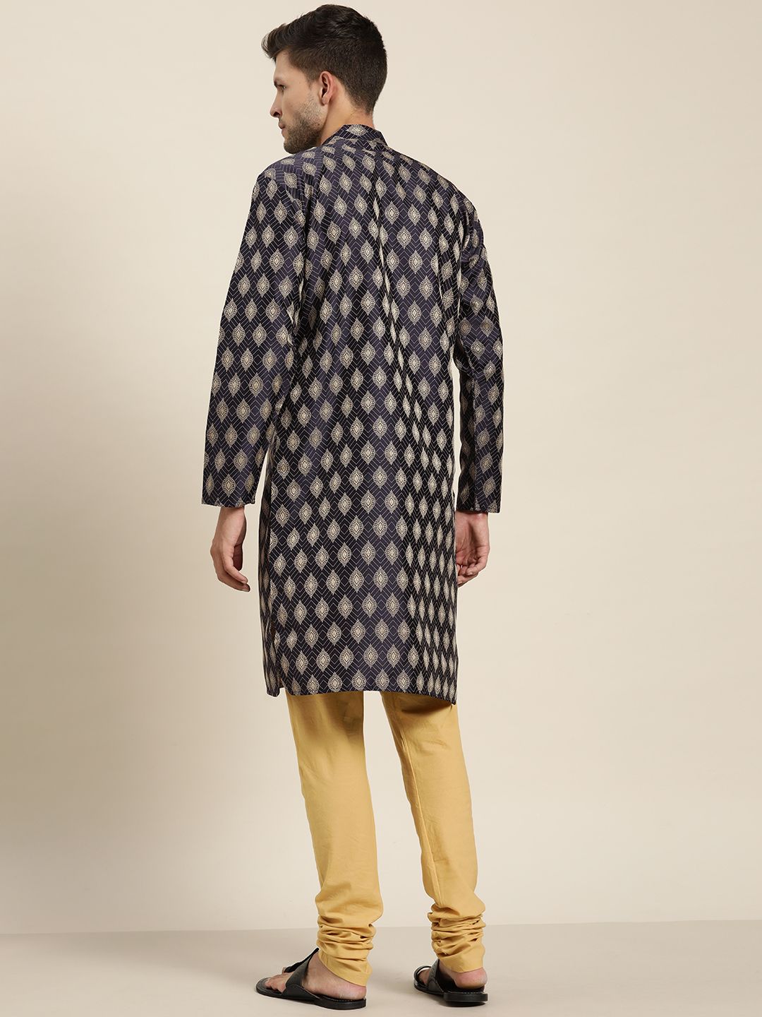 SOJANYA Lelaki Navy Blue & Golden Jacquard Woven Design Kurta