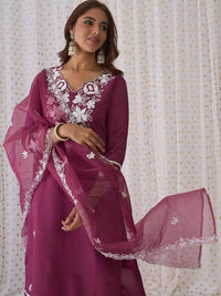 Indo Era Floral Embroidered V-Neck Thread Work Straight Kurta with Trousers & Dupatta
