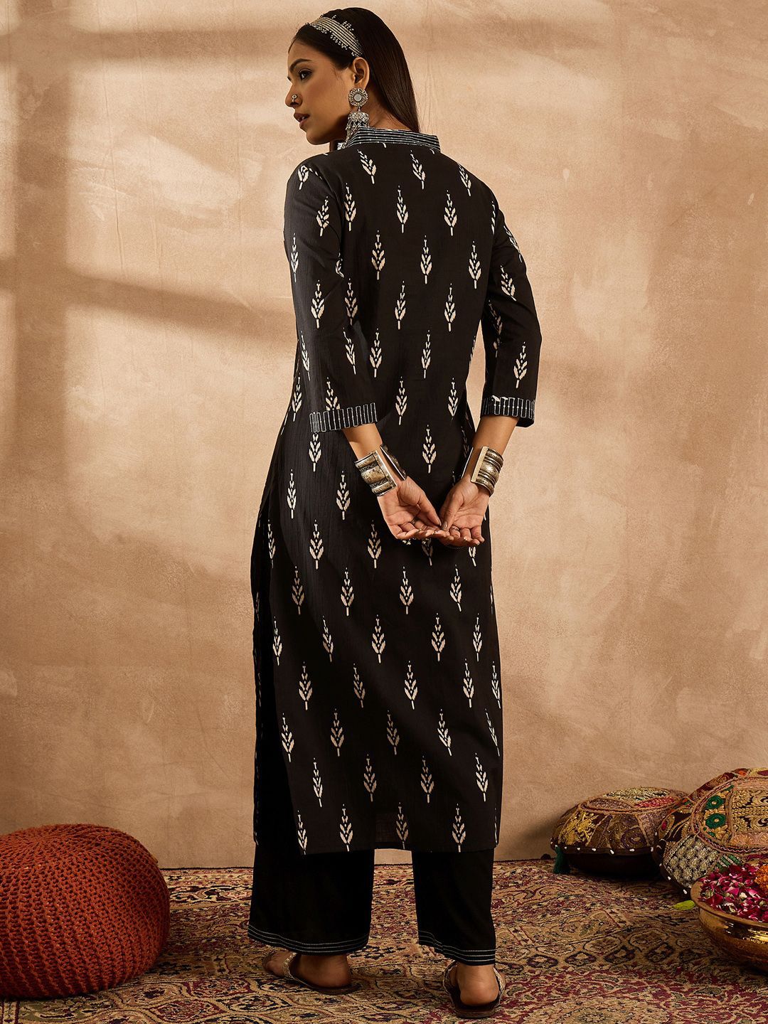 Indo Era Floral Printed V-Neck Pure Cotton Sequinned Straight Kurta