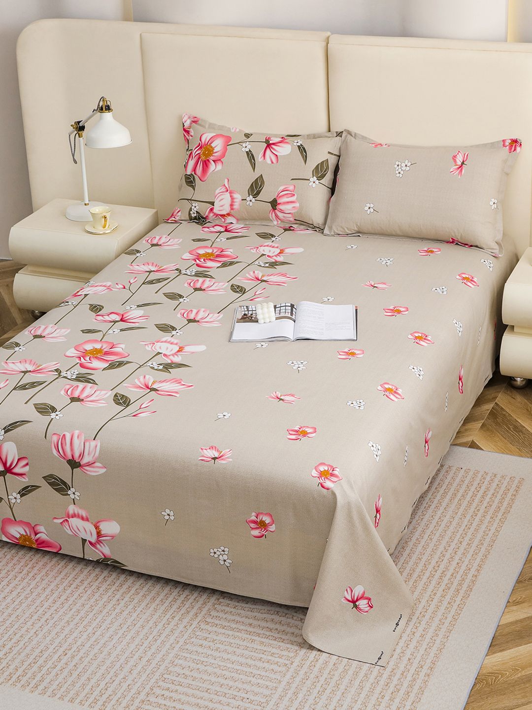 Story@home Beige Red Floral Flat 210 TC 1 Double Bedsheet with 2 Pillow Covers