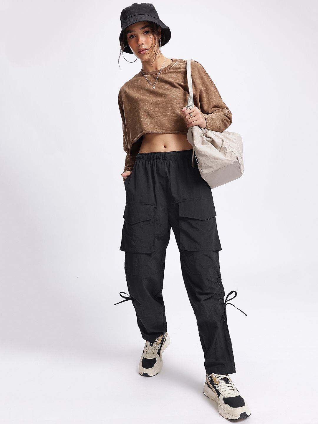DressBerry Women Street Chic Core Ruched Tie-Ups Cargo-Style Track Pants
