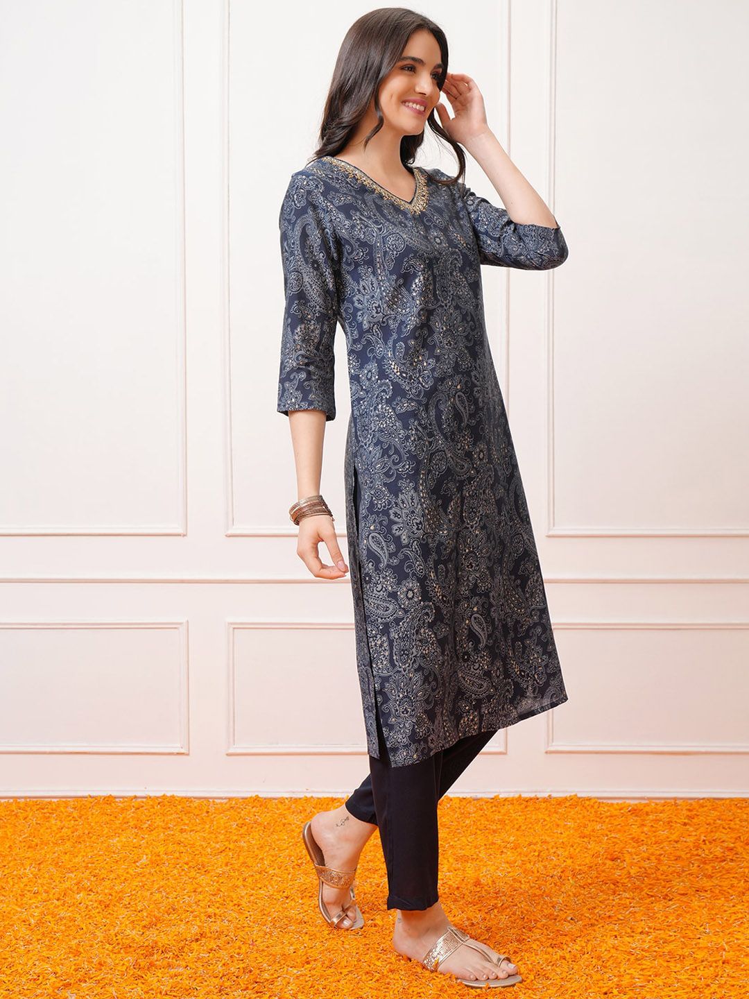 Vishudh Paisley Printed Regular Kurta with Trousers & With Dupatta