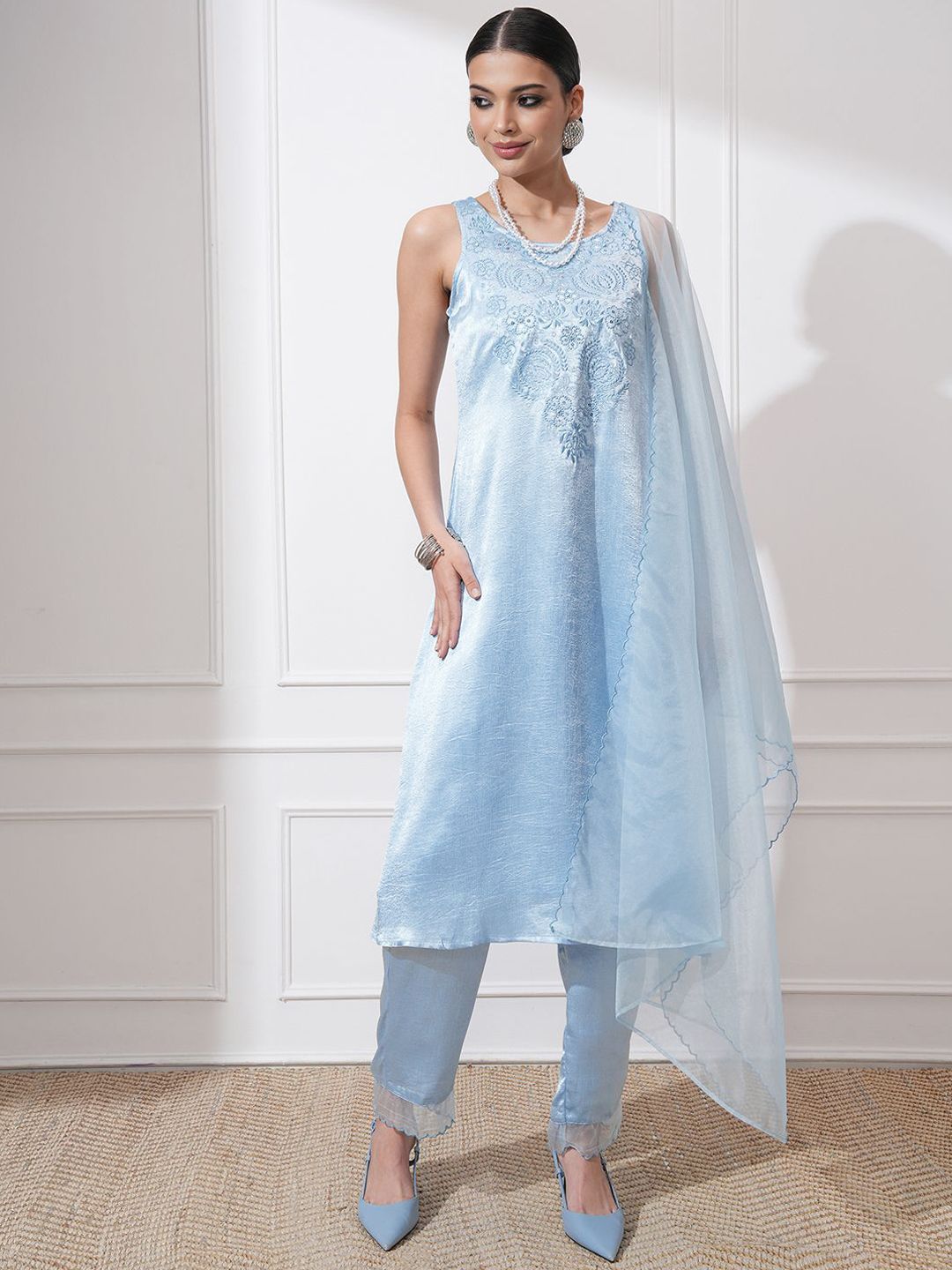 Vishudh Women Ethnic Motifs Embroidered Regular Thread Work Kurta with Trousers & With Dupatta