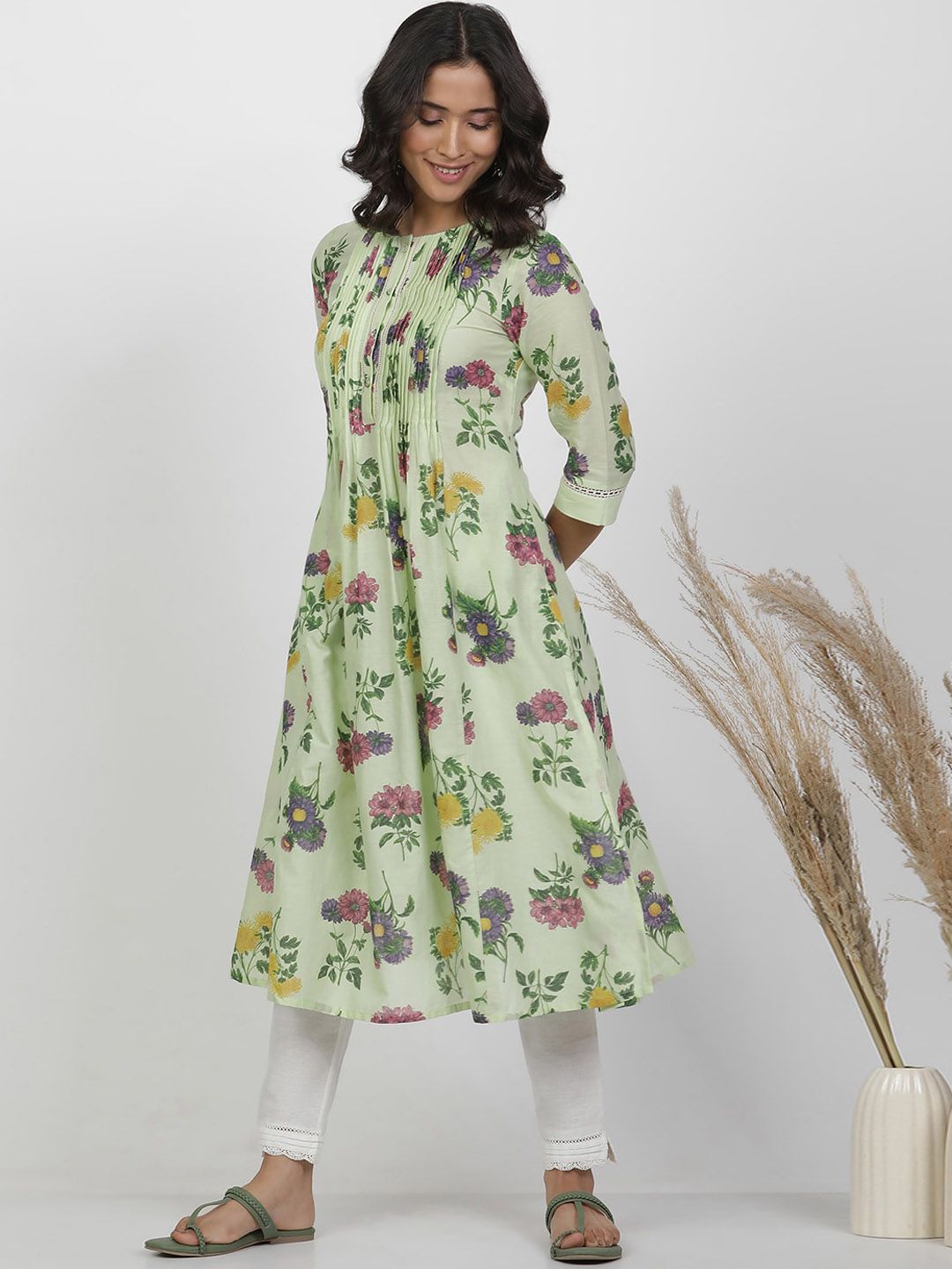 W Round Neck Floral Printed Pleated Cotton A-Line Kurta
