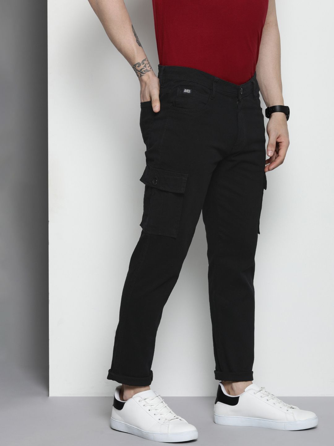 The Indian Garage Co Men Cotton Slim Fit Cargos