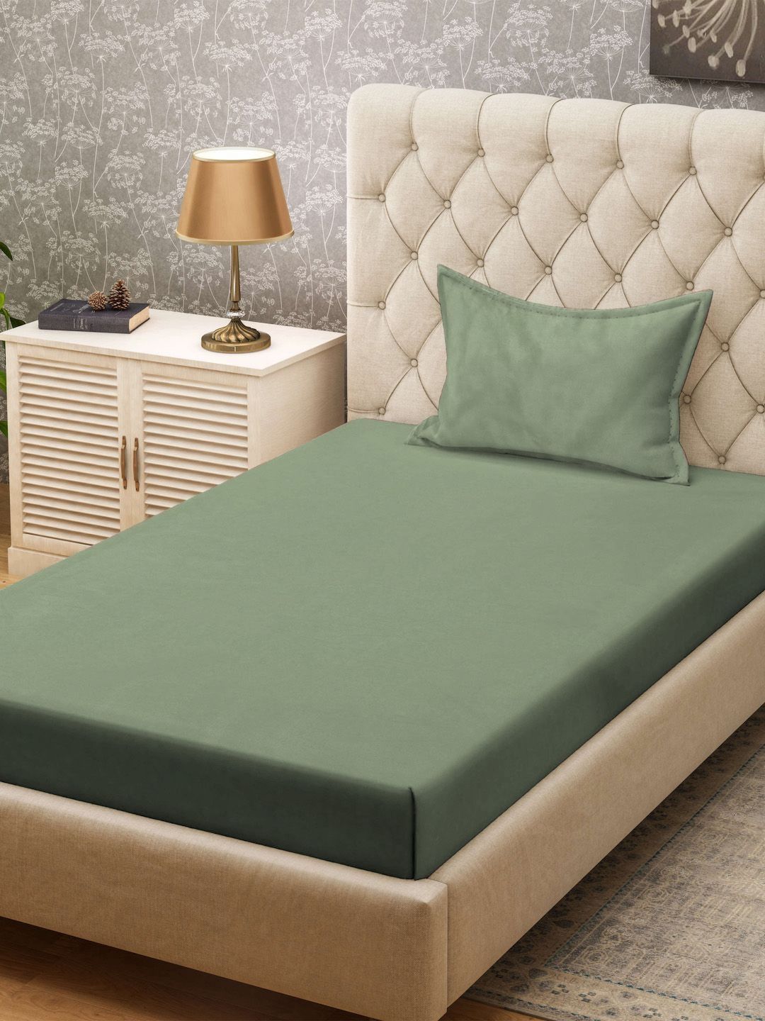 KLOTTHE Green Cotton 300 TC Single Fine Bedsheet with a Pillow Cover-89 x 59 inches