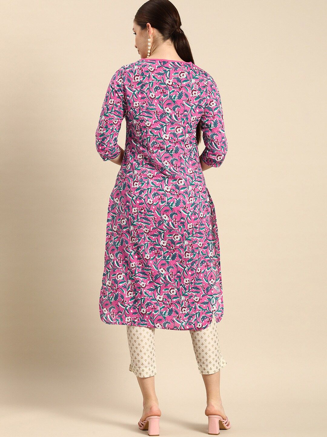 Anouk Women Pink Floral Printed Pure Cotton Straight Kurta